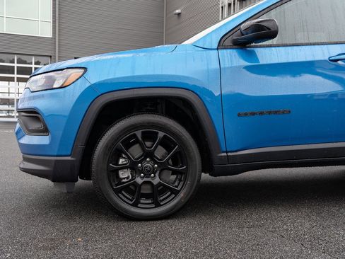 New 2026 Jeep Compass Latitude image 4