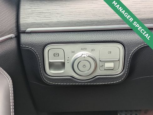 Used 2023 Mercedes-Benz GLS 580 4MATIC image 30