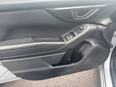 Used 2018 Subaru Impreza 2.0i Premium AWD/4WD image 19