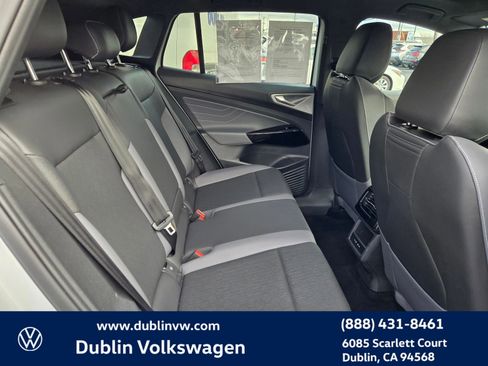 Certified 2023 Volkswagen ID.4 Pro S image 10