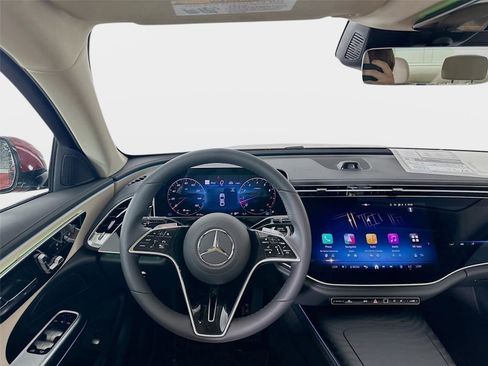Certified 2026 Mercedes-Benz E 350 4MATIC Sedan image 30
