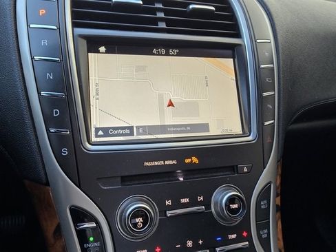 Used 2018 Lincoln MKX Reserve image 48