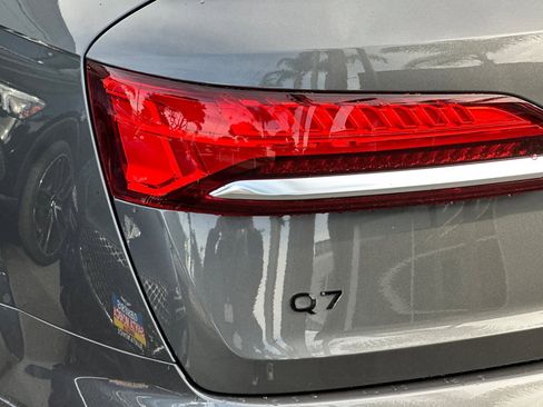 Used 2025 Audi Q7 2.0T Premium w/ Convenience Package image 29