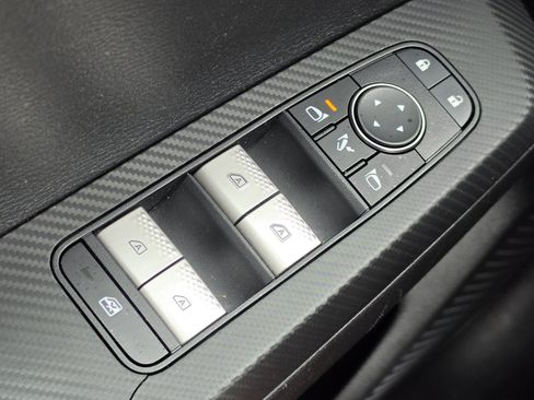 Used 2024 Mitsubishi Outlander SE FWD image 16
