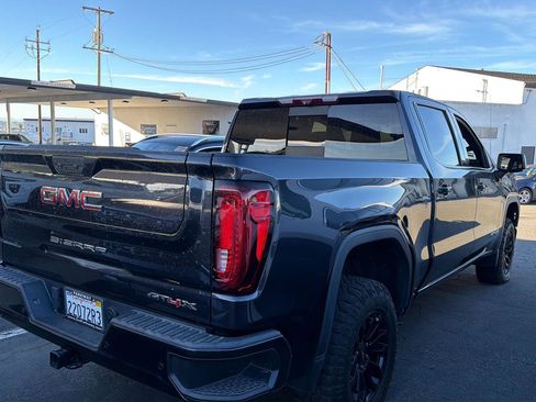 Used 2022 GMC Sierra 1500 AT4X image 4