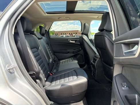 Used 2024 Ford Edge SEL w/ Convenience Package AWD/4WD image 12