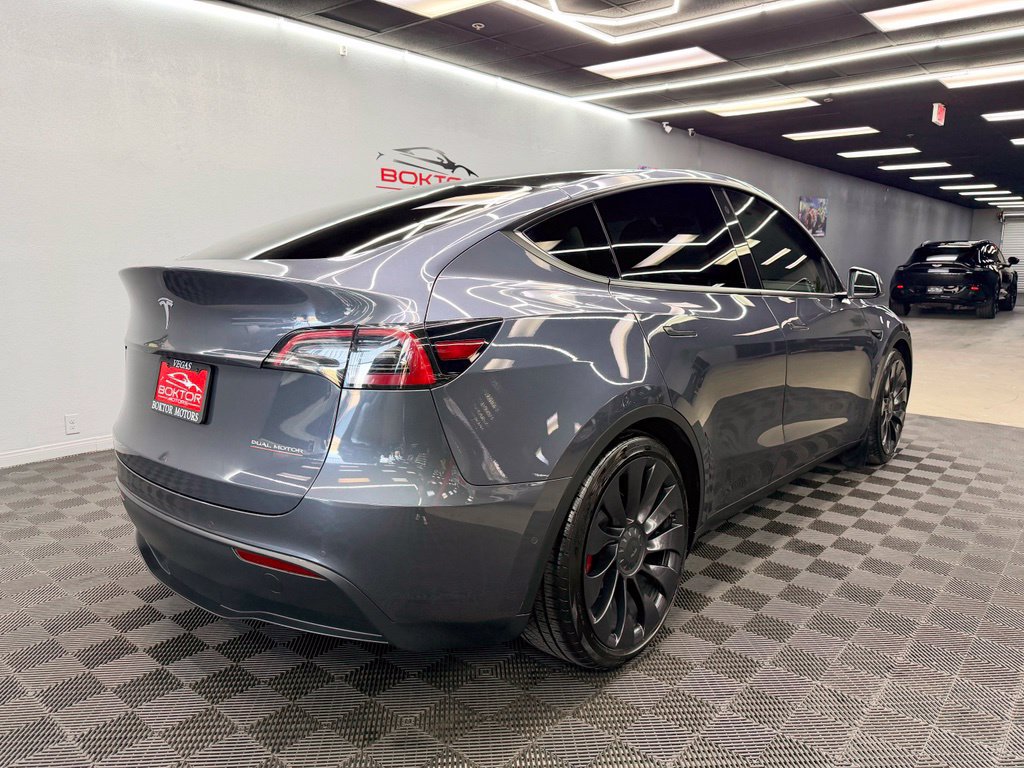 Used 2022 Tesla Model Y Performance AWD/4WD image 14