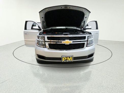 Used 2020 Chevrolet Suburban LT AWD/4WD image 12
