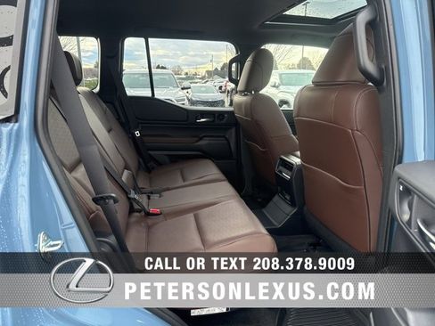 Used 2024 Toyota Land Cruiser w/ Premium Package image 20