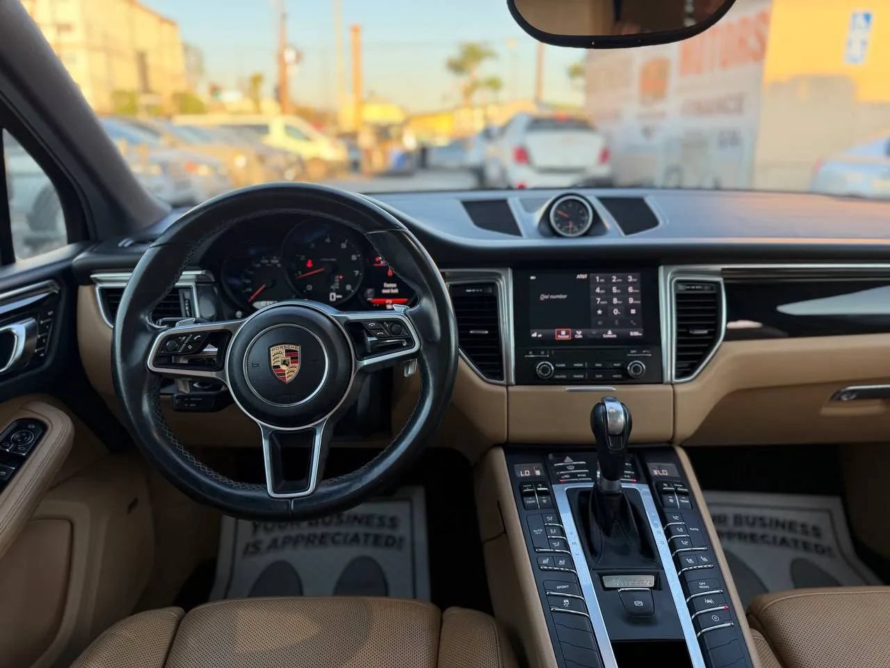 Used 2017 Porsche Macan AWD/4WD image 37