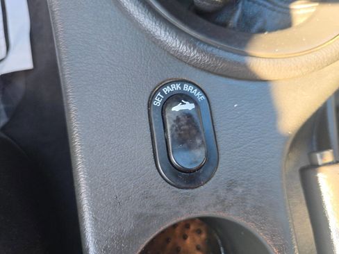 Used 2001 Ford Mustang Cobra RWD image 31