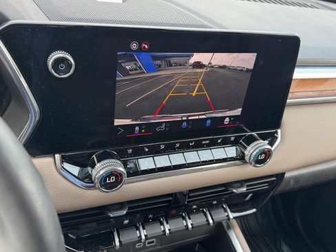 Used 2026 GMC Canyon Denali AWD/4WD image 15