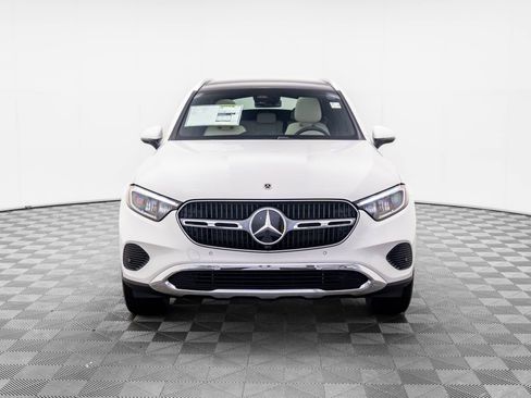 New 2026 Mercedes-Benz GLC 300 GLC 300 image 10
