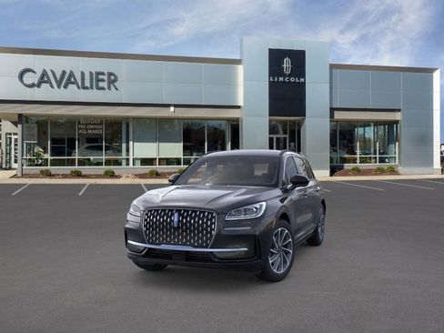 New 2025 Lincoln Corsair Grand Touring image 2