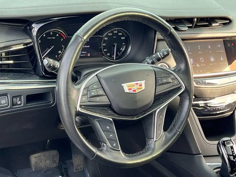 Used 2023 Cadillac XT5 Premium Luxury AWD/4WD image 10
