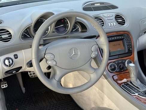 Used 2003 Mercedes-Benz SL 500 image 36