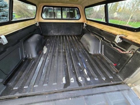 Used 2000 Chevrolet S10 Pickup 4x4 Extended Cab w/ Preferred Equipment Group image 20