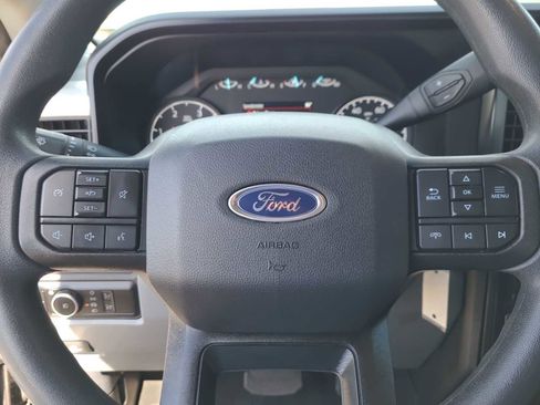 Used 2025 Ford F250 XLT w/ FX4 Off-Road Package image 23