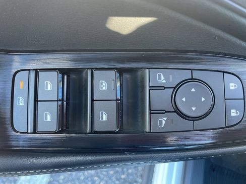 New 2026 Nissan Rogue SV w/ Cold Weather Package image 9