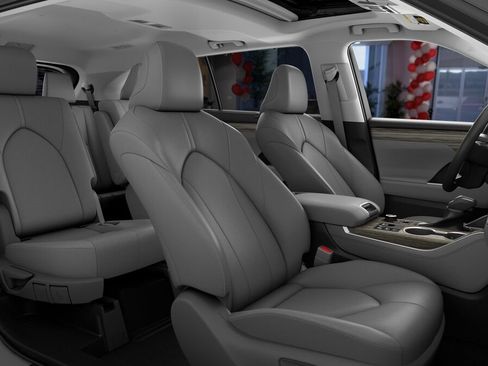 New 2026 Toyota Highlander Limited image 20