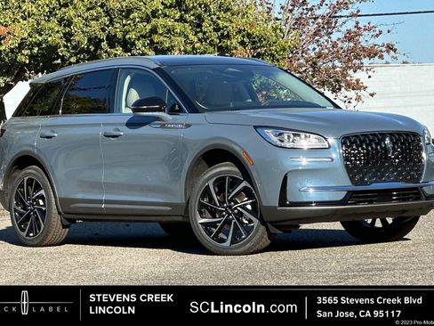 New 2024 Lincoln Corsair Reserve w/ Equipment Group 202A image 1