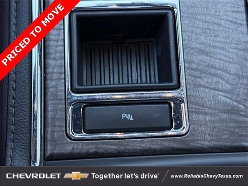 Used 2021 Ford Expedition Limited image 25