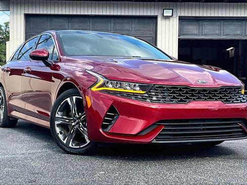 Used 2021 Kia K5 EX image 2