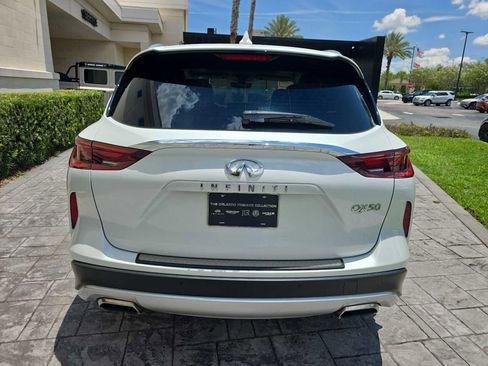Used 2023 INFINITI QX50 Luxe FWD image 3