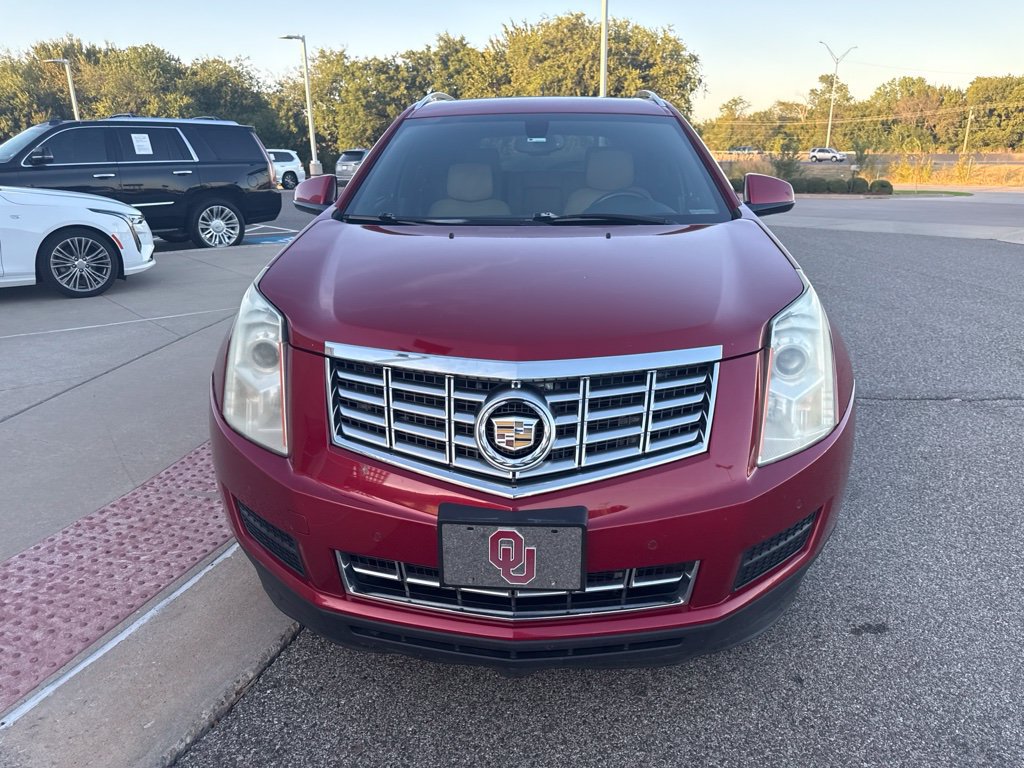 Used 2015 Cadillac SRX Luxury FWD image 4