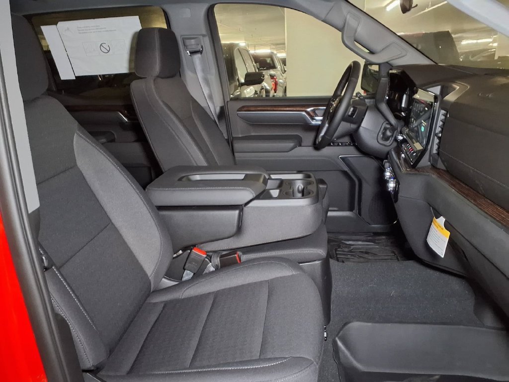 New 2026 GMC Sierra 1500 SLE w/ Preferred Package AWD/4WD image 6