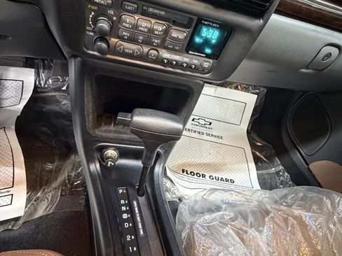 Used 1995 Chevrolet Monte Carlo Z34 FWD image 38