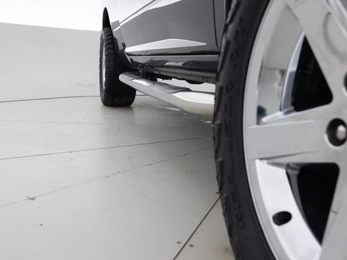 Used 2018 RAM 1500 Express w/ Express Value Package image 21