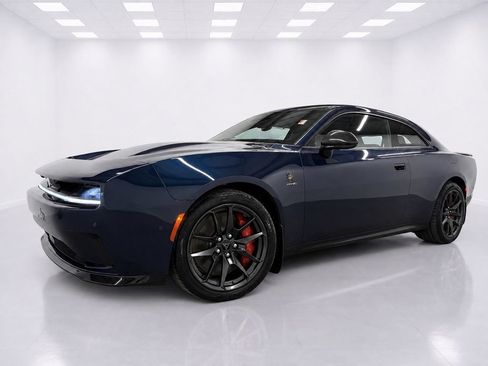 Used 2024 Dodge Charger Daytona Scat Pack w/ Plus Group AWD/4WD image 4