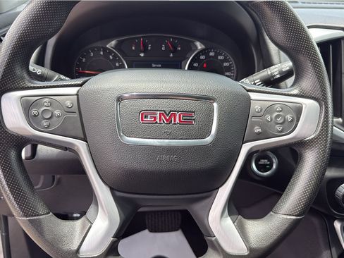 Used 2024 GMC Terrain SLE AWD/4WD image 14