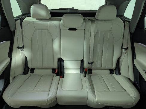 New 2025 Audi Q5 Premium Plus image 14