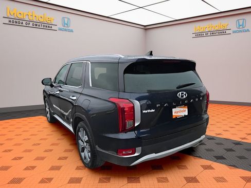 Used 2021 Hyundai Palisade SEL w/ Premium Package AWD/4WD image 3