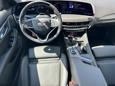 Used 2025 Cadillac CT5 Sport RWD image 22