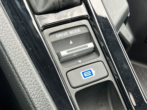 Used 2025 Honda Accord EX-L image 26
