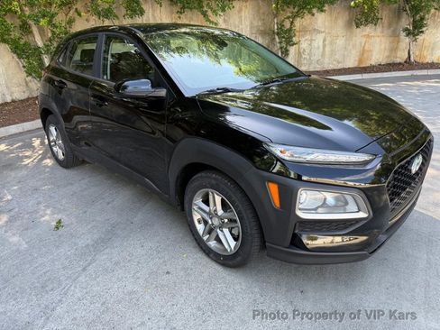 Used 2019 Hyundai Kona SE FWD image 3