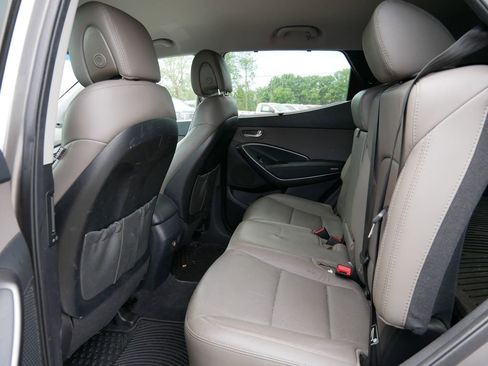Used 2017 Hyundai Santa Fe Sport AWD/4WD image 16