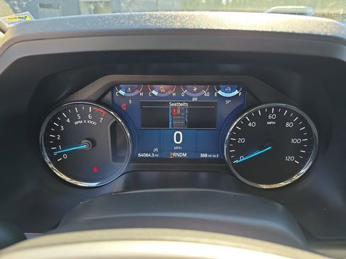 Used 2024 Ford Expedition Max XLT image 24