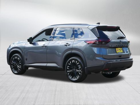 Certified 2026 Nissan Rogue Dark Armor AWD/4WD image 5