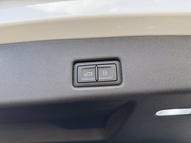 New 2026 Audi Q5 Premium Plus AWD/4WD image 12