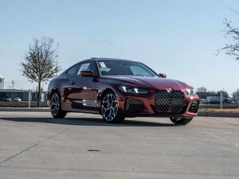 Used 2026 BMW 430i xDrive Coupe w/ M Sport Package AWD/4WD image 2