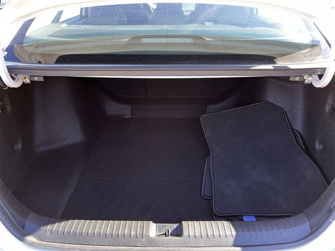 Used 2023 Honda Accord EX-L image 28