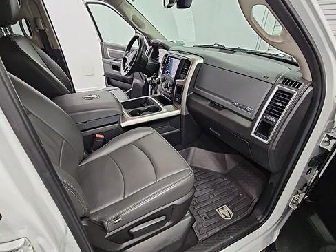 Used 2019 RAM 1500 Big Horn RWD image 37