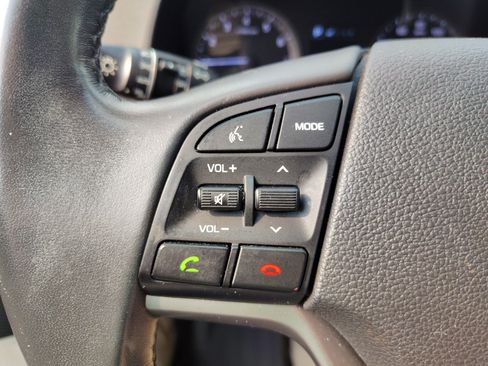 Used 2018 Hyundai Tucson Value w/ Cargo Package FWD image 27