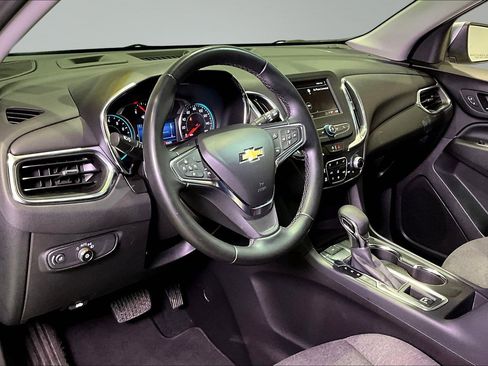 Used 2024 Chevrolet Equinox LT image 16