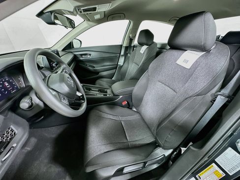 Used 2025 Honda Accord LX image 20