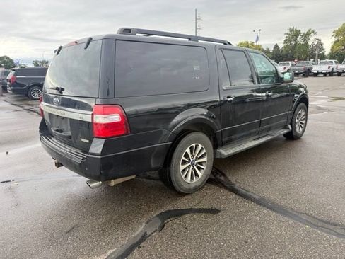 Used 2016 Ford Expedition EL XLT w/ Equipment Group 202A AWD/4WD image 10